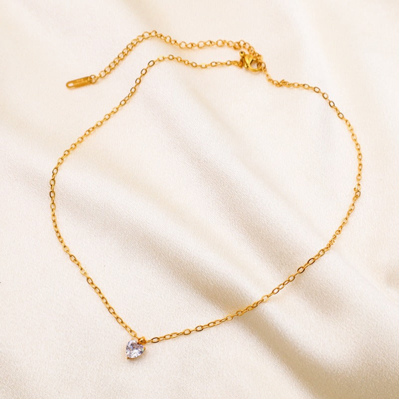 Wholesale European and American Fashion, Simple and High-end, Niche Stainless Steel Heart Shaped Zircon Inlaid Necklaces